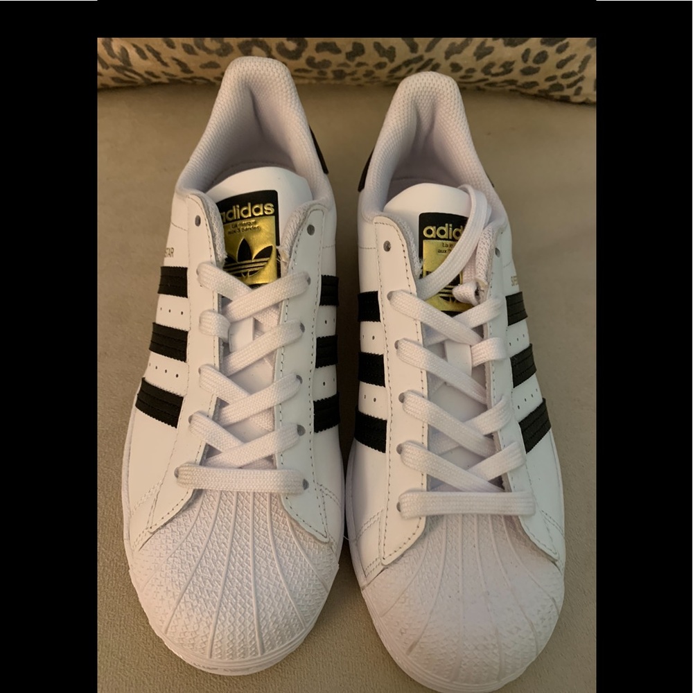 Woman's Adidas's Superstar sneakers